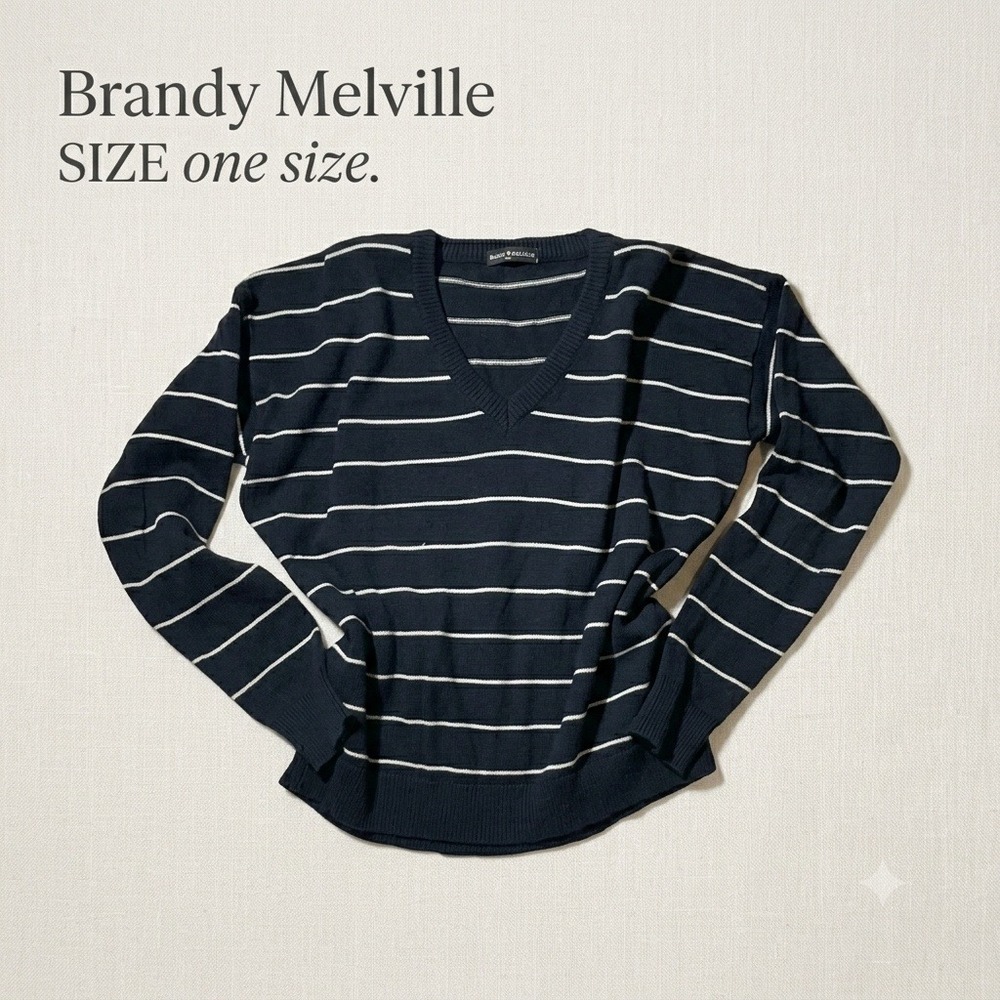 Brandy Melville Navy Blue White Striped V-Neck Long Sleeve Knit Sweater OS
